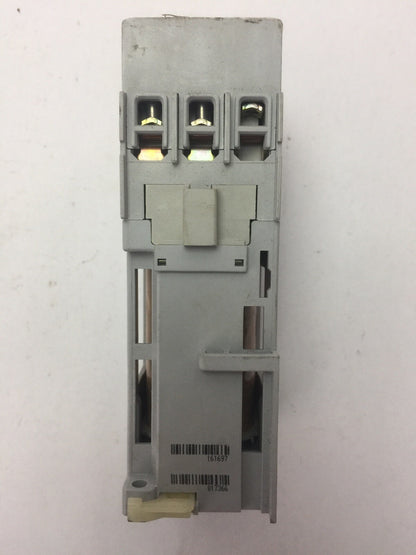 ALLEN BRADLEY 100-C30Z*00 SER B CONTACTOR 600VAC 45AMP 3PH 25 HP COIL 24VDC