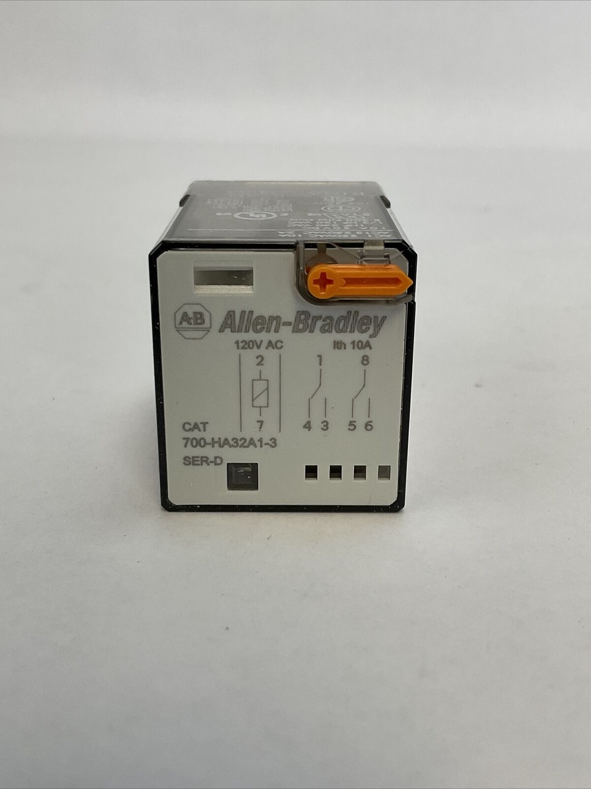 ALLEN BRADLEY 700-HA32A1-3 SER D RELAY 10A 2 C/O (DPDT) 120VAC 50/60HZ