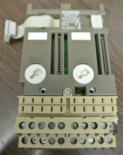 SIEMENS 6ES5 700-8MA11 SIMATIC S5 BUS MODULE