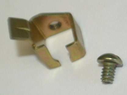 LOT of 3 / SQUARE D QO1LO HANDLE LOCKING CLAMP   NEW SURPLUS