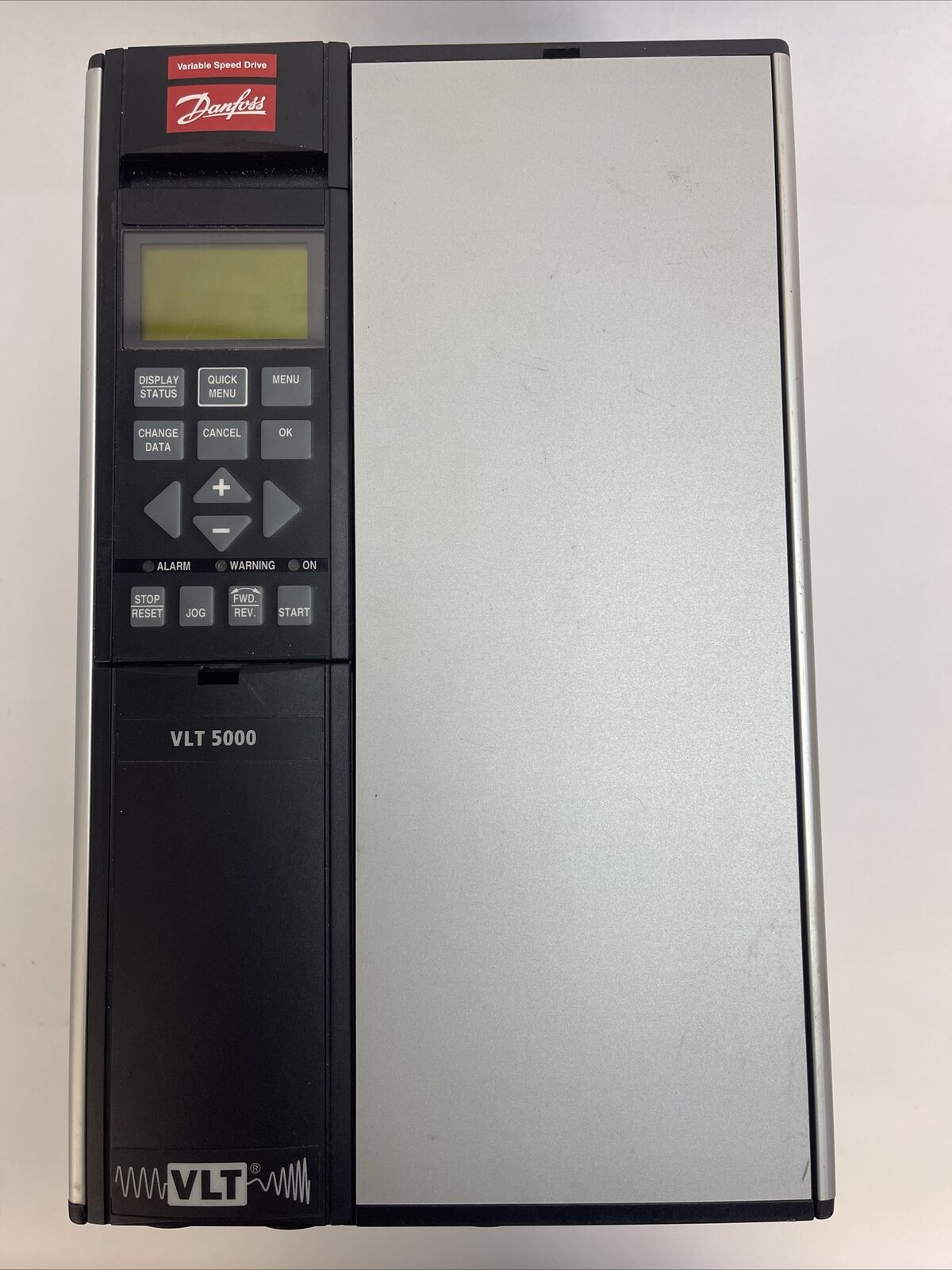 DANFOSS VLT 5006 PT5C20STR3DLF00A00C0 VARIABLE FREQUENCY DRIVE OUTPUT 460-500V