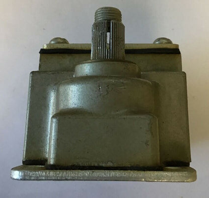 GOULD R.B.DENISON LIMIT SWITCH L100WTL-2M CONTACT 15