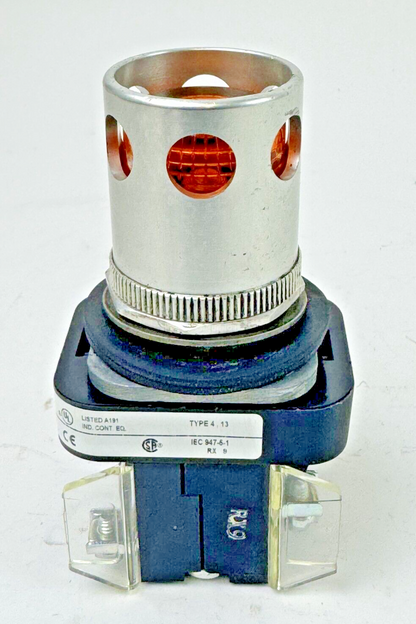 ALLEN-BRADLEY - 800T-QAH24A SER. T - AMBER PUSH BUTTON W/ 800T-XA SER. D & GUARD