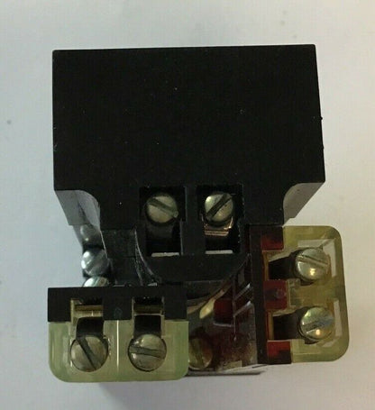 SQUARE D LMA1 SER.B 120V 50/60HZ  W/LA-21 SER.A W/ LA-1 LIGHT MODULE