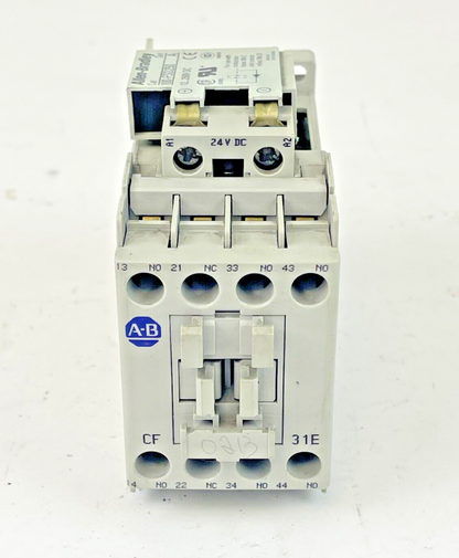 ALLEN BRADLEY - 700-CF310Z* SER. A 25VDC COIL - 100-S SER. B - 100-FSD250 SER. A