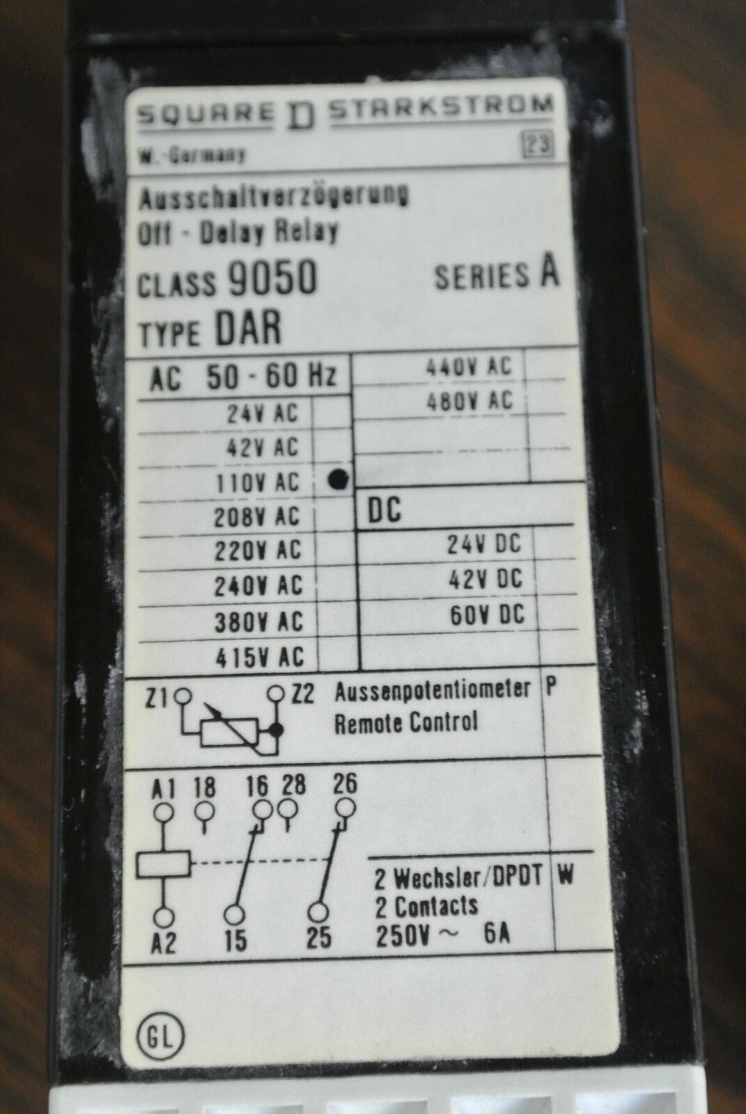 SQUARE D 9050 DAR300 - OFF-DELAY RELAY - 110VAC, 50/60Hz - NEW SURPLUS
