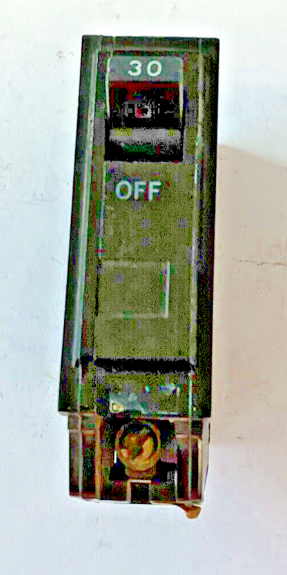 GE THQL1130 CIRCUIT BREAKER FRAME TYPE THQL 120/240VAC 1POLE 30AMP***LOTOF6***