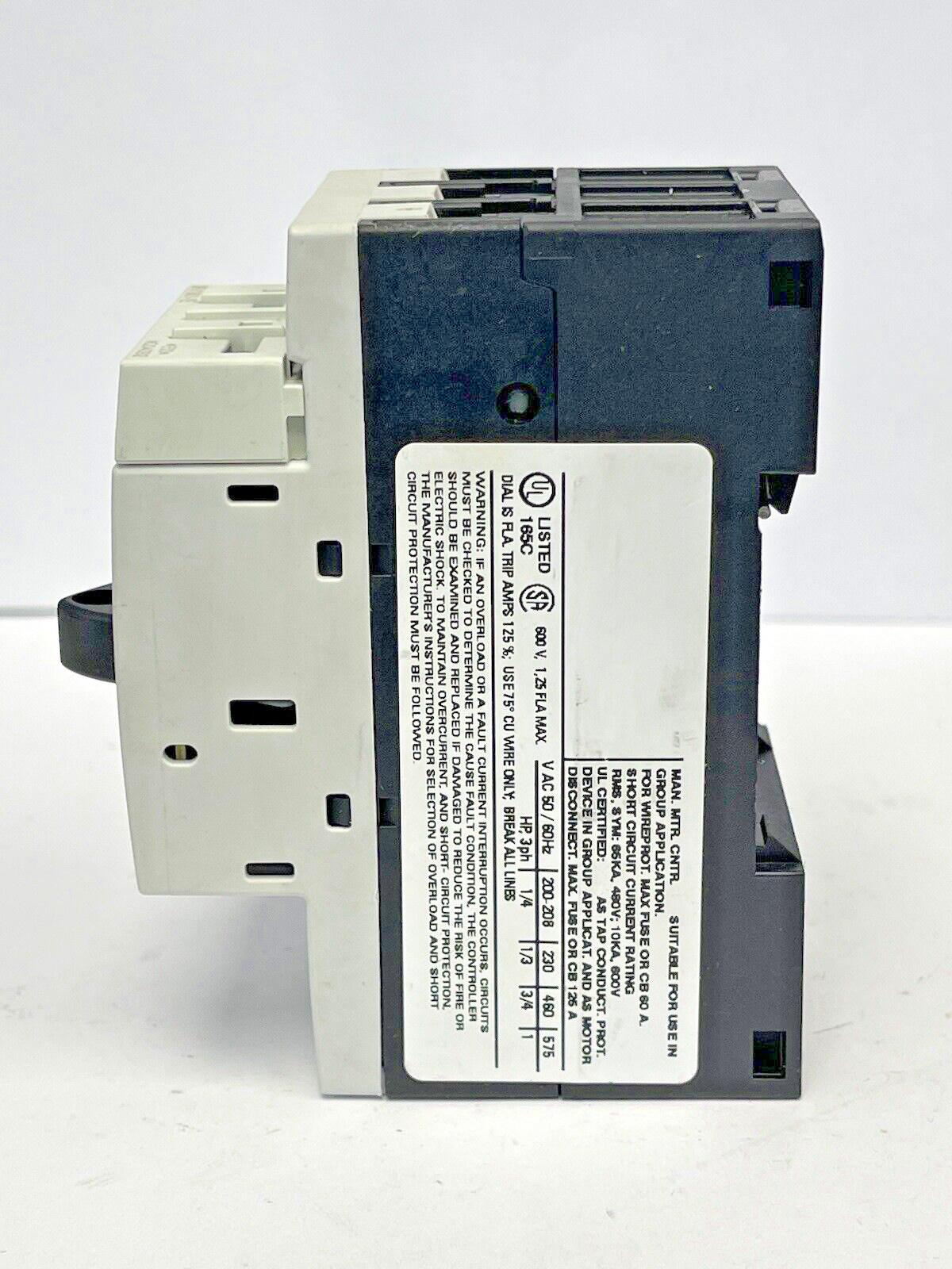 SIEMENS - 3RV1011-0KA10 & 3RV1901-1E-CIRCUIT BREAKER W/ SWITCH TRANSVERSE