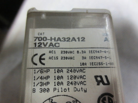 ALLEN BRADLEY 700-HA32A12 Ser. A, RELAY 12VAC
