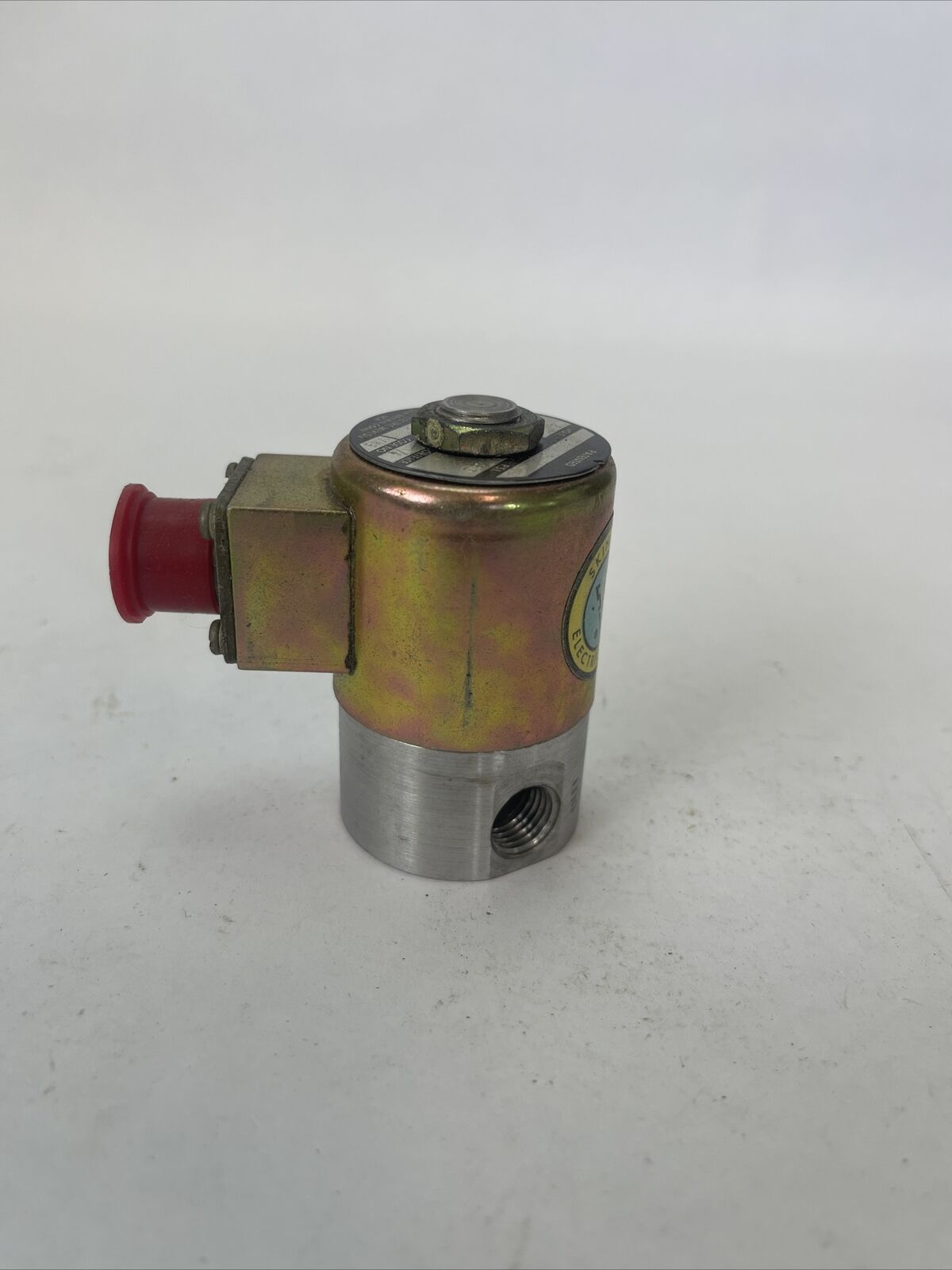 SKINNER V5D16550 SOLENOID VALVE 20PSI 115V 60HZ 10WATTS