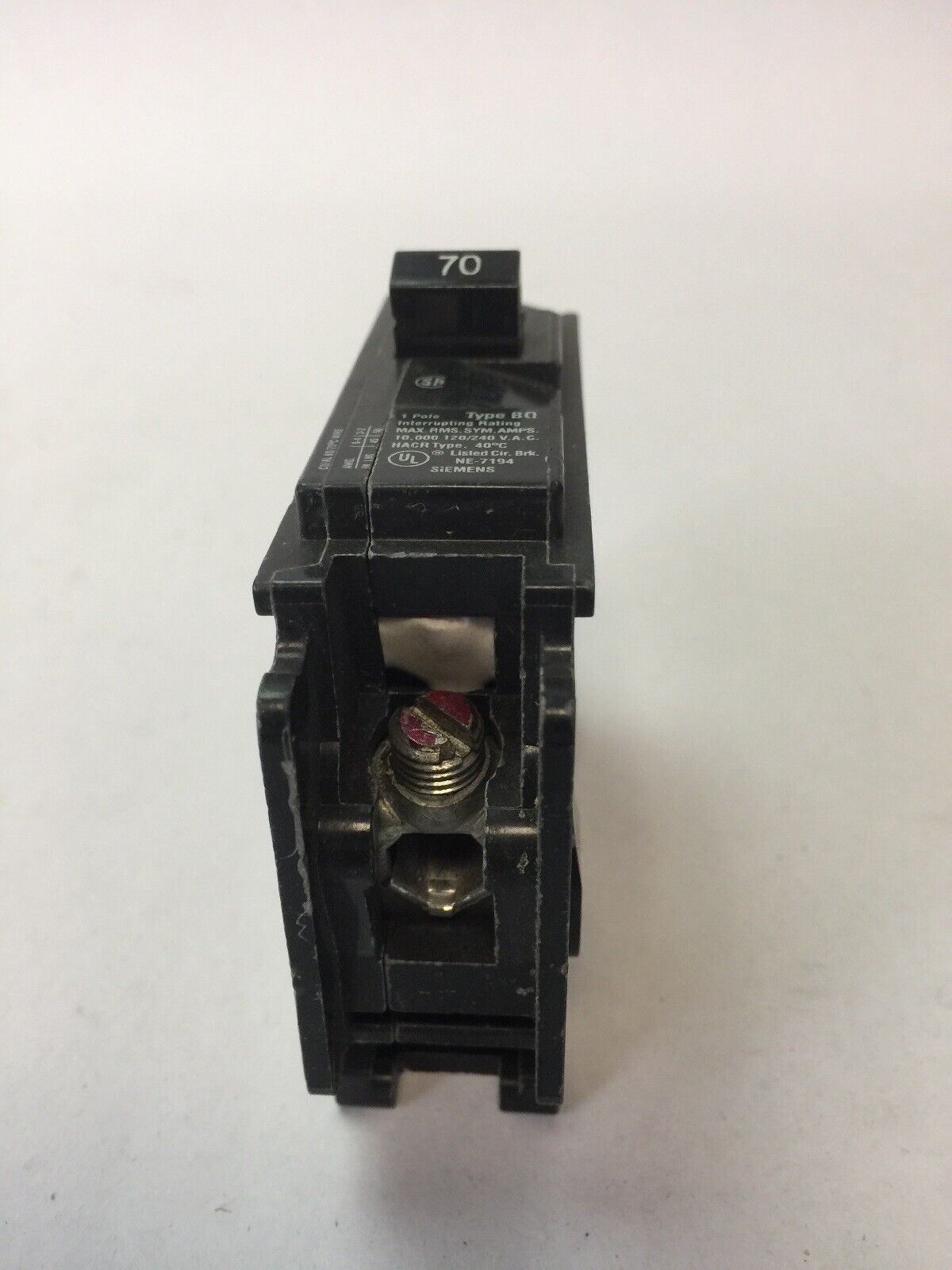 ITE BQ1B070 CIRCUIT BREAKER 120/240VAC 70AMP 1 POLE