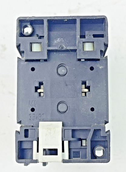 MOELLER - DIL00M - CONTACTOR W/ 240 V 60Hz COIL - DIL 00M