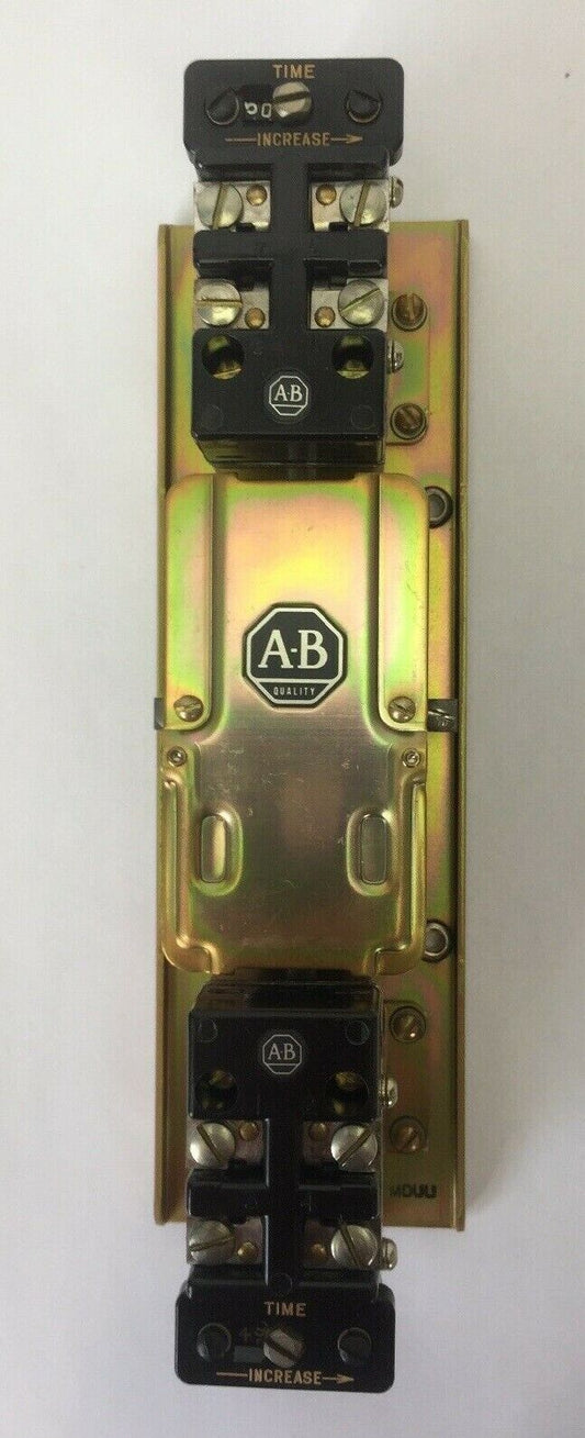 ALLEN BRADLEY 849-Z0D1242 PNEUMATIC TIMING RELAY 600VAC 21A86 COIL 120V 60HZ