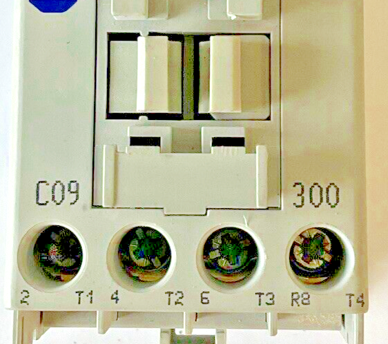 ALLEN BRADLEY 100-C09*300 CONTACTOR SER.A  600VAC 25A
