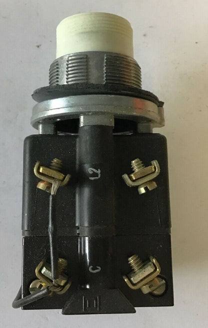 SQUARE D 9001 TP-23 PUST TO TEST PILOT LIGHT 220-240V SER.B TRANSFORMER TYPE