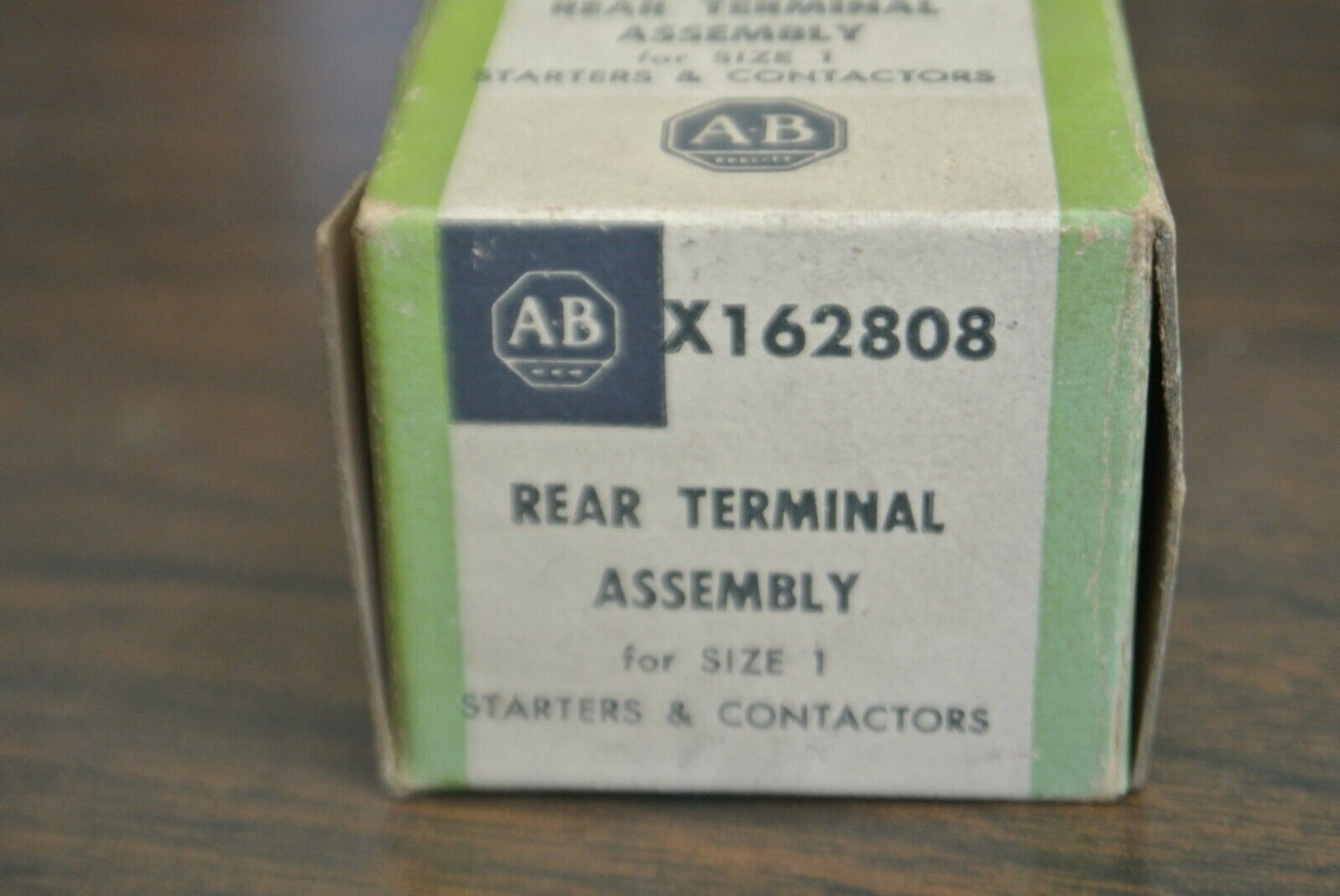 ALLEN-BRADLEY X-162808 REAR TERMINAL ASSEMBLY / SIZE 1 STARTER / NEW SURPLUS