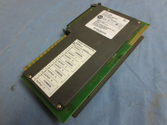 ALLEN-BRADLEY 1771-OW SELECTABLE CONTACT OUTPUT MODULE, Ser. A, Rev. G01
