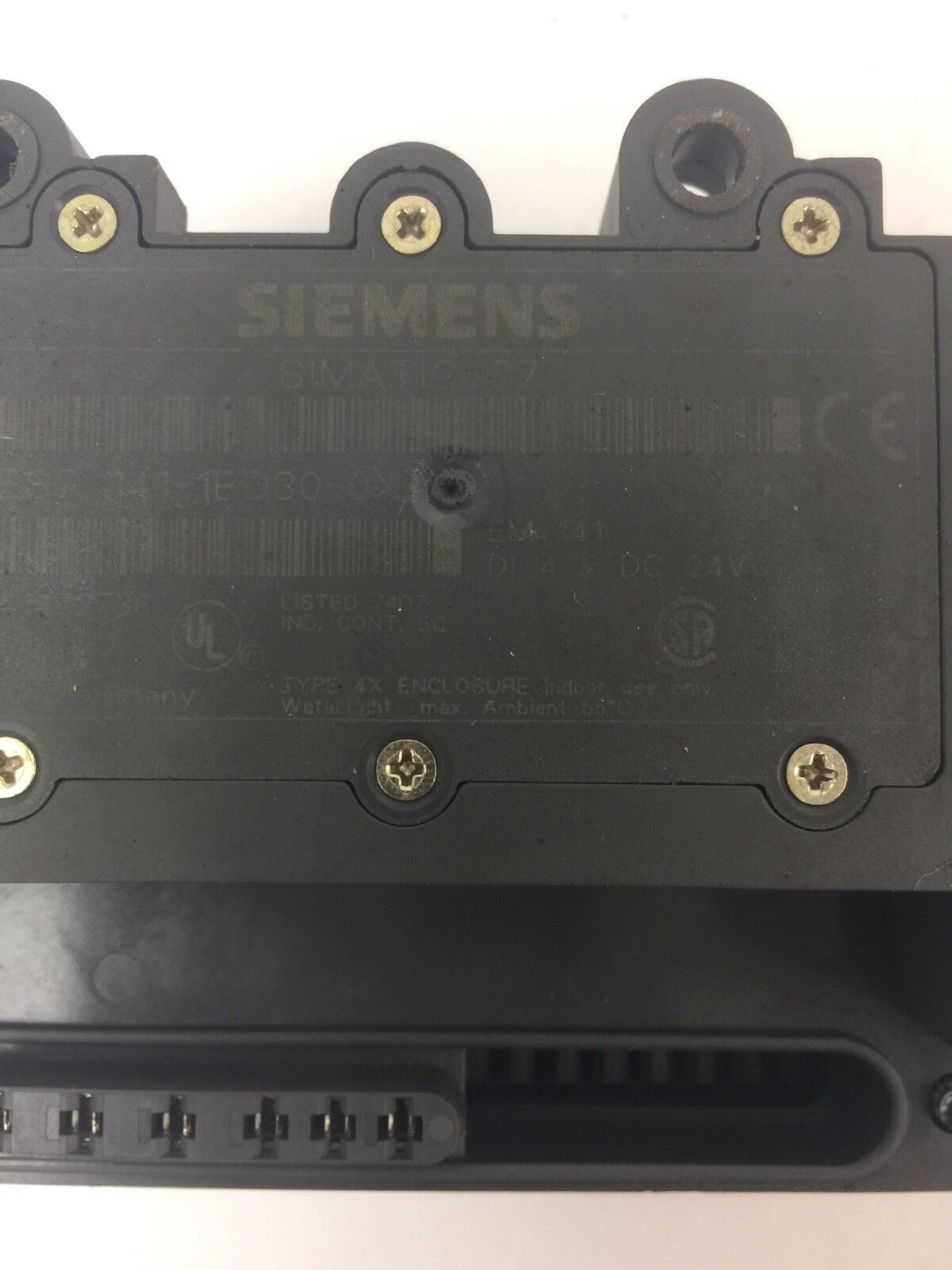 SIEMENS 1P 6ES7 141-1BD30-0XA0 SIMATIC S7 DIGITAL INPUT MODULE 4 X DC 24V