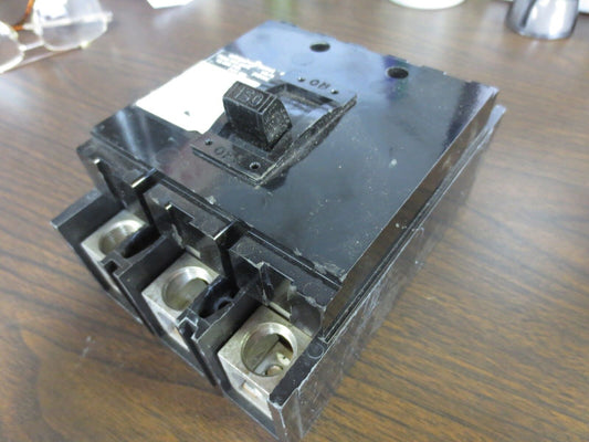 SQUARE D Q2L3150 CIRCUIT BREAKER 150A, 240VAC 3-POLE - ONLY 1 LUG SCREW
