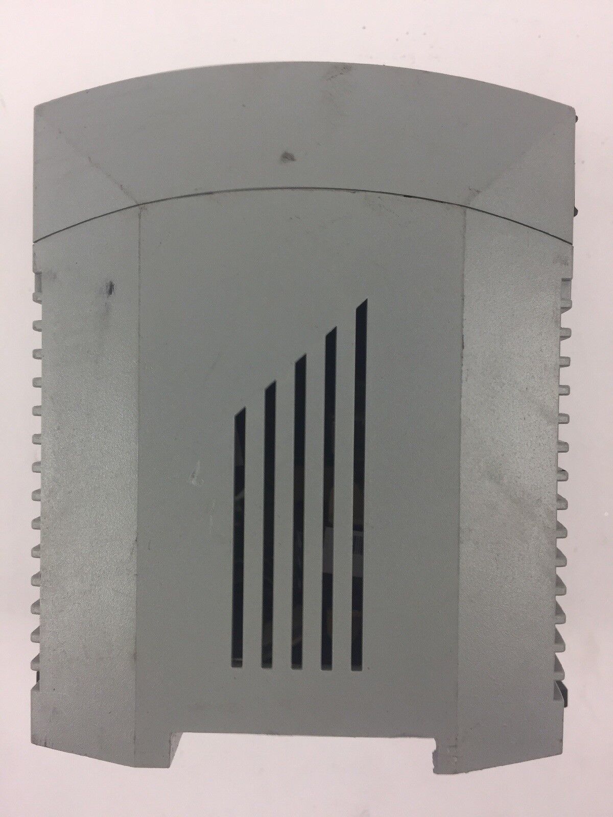 SOLA SDP 1-24-100 POWER SUPPLY 24VDC/1.3A 85-264VAC/0.6-0.25A 43-67HZ