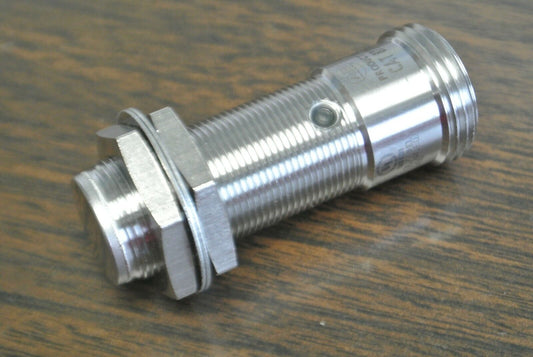 ALLEN-BRADLEY 871TM-DH5NP18-N4 INDUCTIVE PROXIMITY SENSOR / NEW SURPLUS