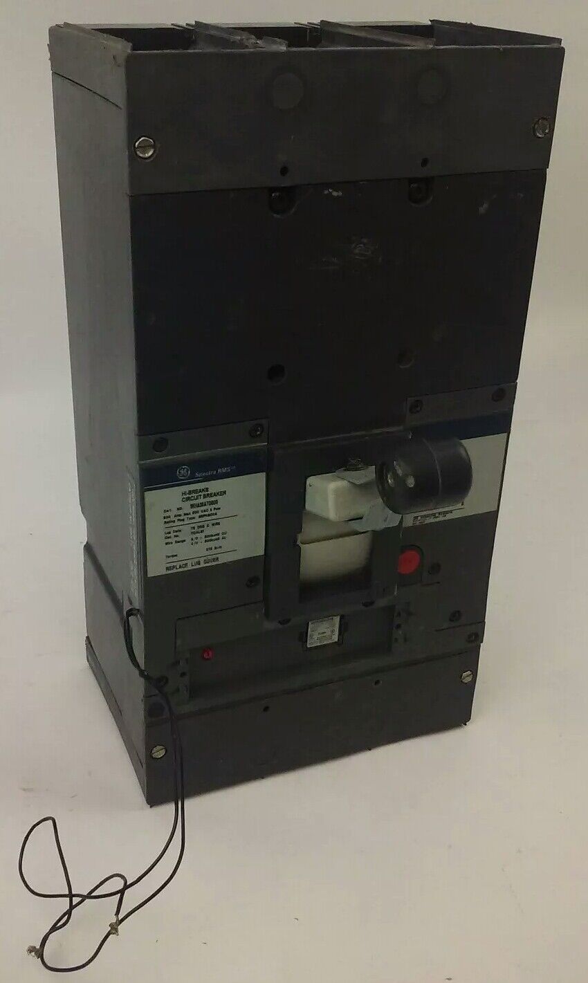 GE SKHA36AT0800 W/ SHUNT TRIP,  RMS, 3P, 800A, 600V, 800A PLUG, SAST1, 65KA,USED