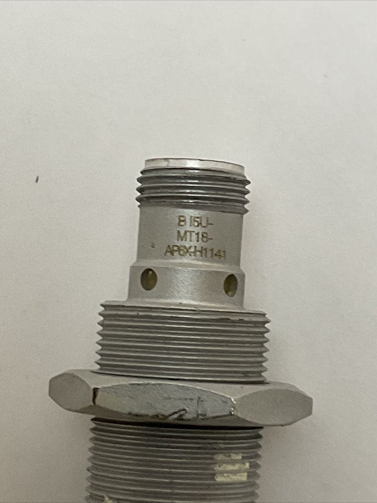 TURCK B15U-MT18-AP6X-H1141 INDUCTIVE SENSOR