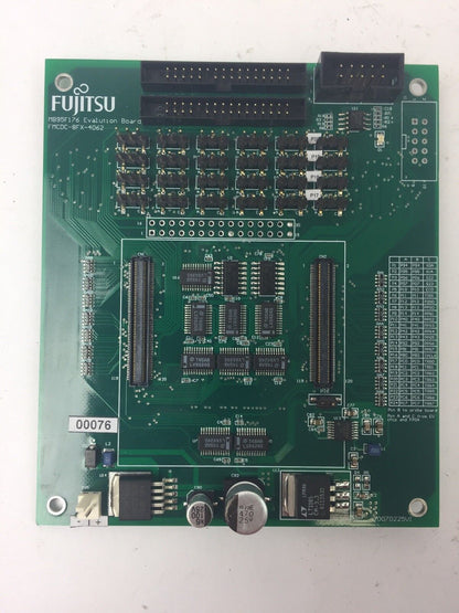 FUJITSU FMCDC-8FX-4062 MB95F176 EVALUTION BOARD