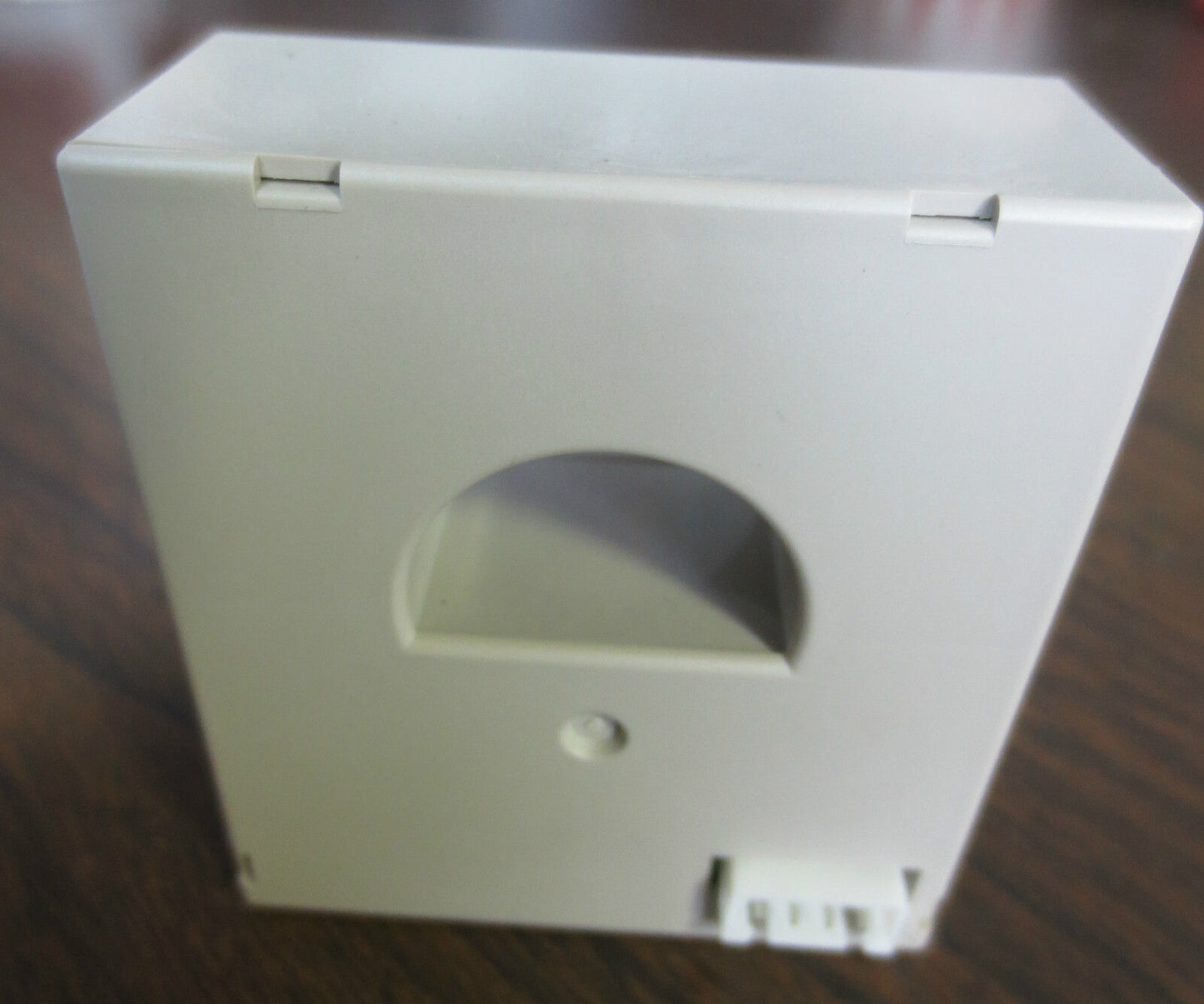 YASKAWA CT-003193 CURRENT TRANSFORMER 300V HS-UD300V4B15G - NEW SURPLUS