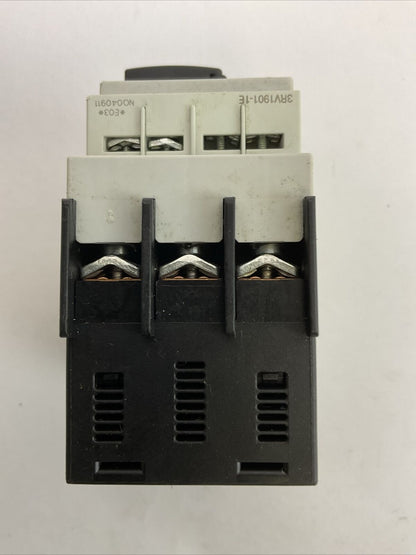 SIEMENS 3RV1421-1DA10 CIRCUIT BREAKER 600VAC 3PH 3HP 2.2-3.2A