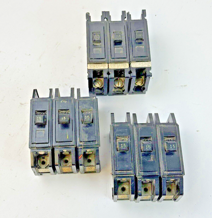 WESTINGHOUSE *LOT OF 9* - QC1015 - CIRCUIT BREAKER 1 POLE/15A/120 VAC -NO SCREWS