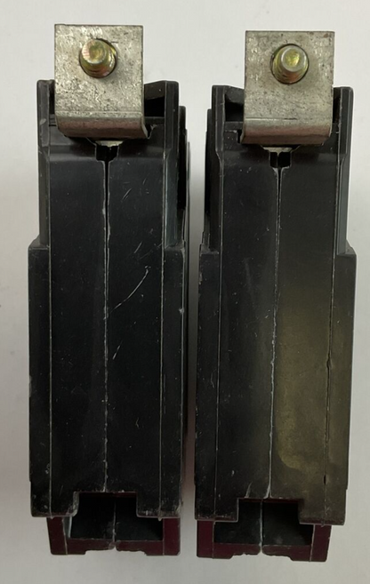 GE THQB1135 35AMP 120/240VAC 1POLE CIRCUIT BREAKER (LOT OF 2)