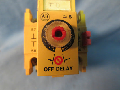 ALLEN-BRADLEY 700-F310A1 Ser. B - RELAY, 120/110 VAC w/ 196-FTB TIMER