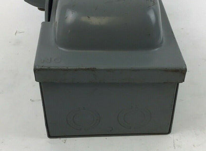 SQUARE D H-221 SAFETY SWITCH SER.A2 30A 240VAC/250VDC 5HP
