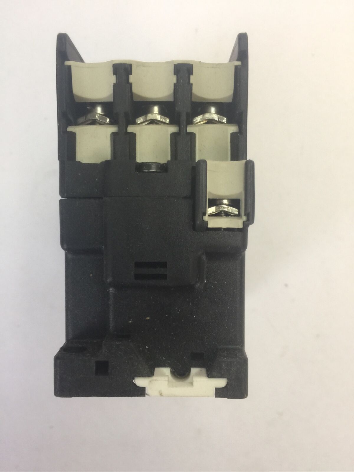 KLOCKNER MOELLER STARTER DIL 0M CONTACTOR 3POLE 250VDC 35A 15HP COIL 115V 60HZ