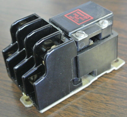 ALLEN-BRADLEY 702L-TOD92 AC LIGHTING CONTACTOR 120V, 10A, 2-POLE - NEW SURPLUS