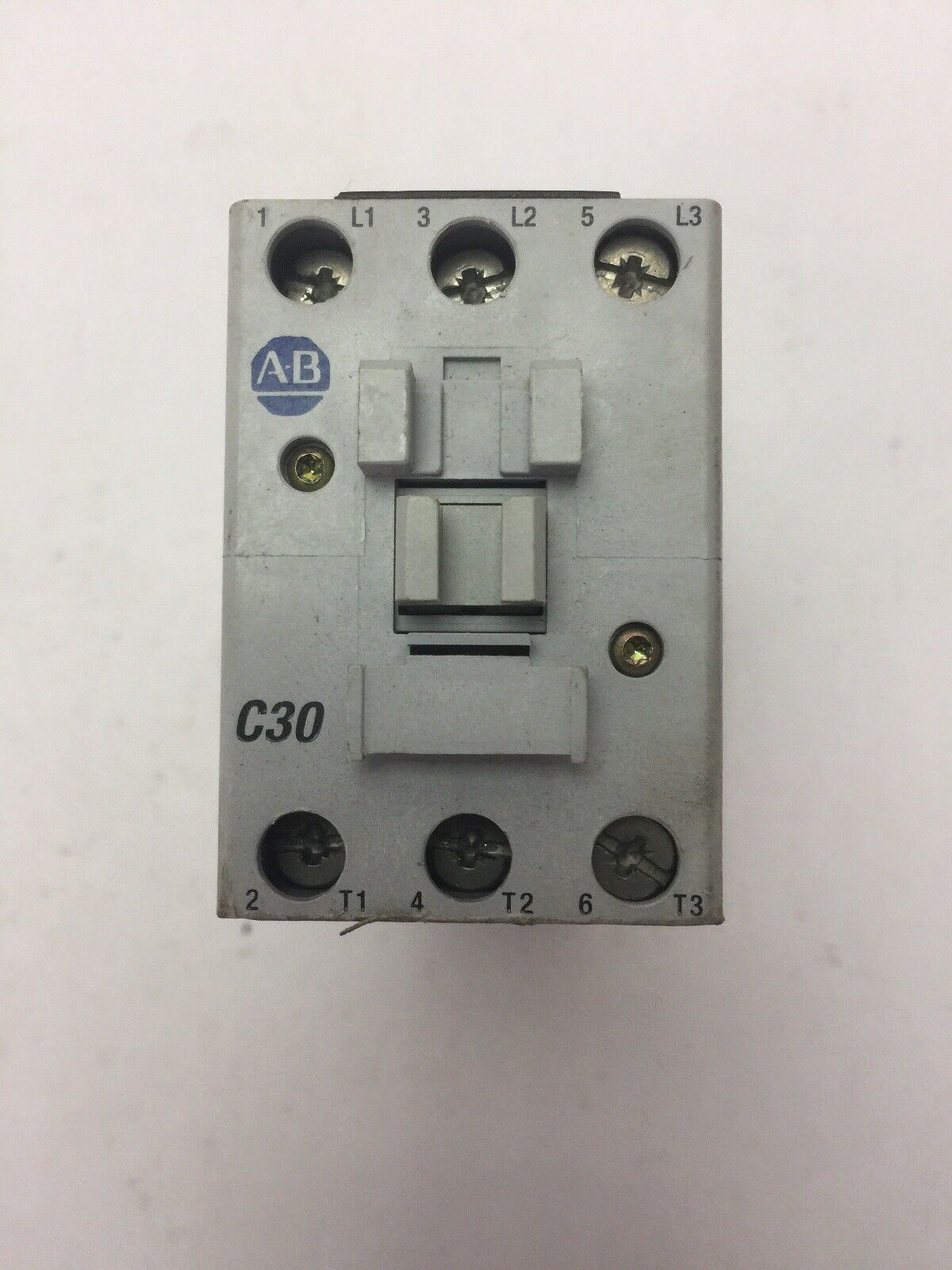 ALLEN BRADLEY 100-C30Z*00 SER B CONTACTOR 600VAC 45AMP 3PH 25 HP COIL 24VDC