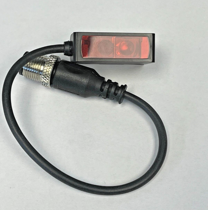 ALLEN BRADLEY 42JT-P8LAT1-F4 - PHOTOSWITCH - POLARIZED - RETROREFLECTIVE