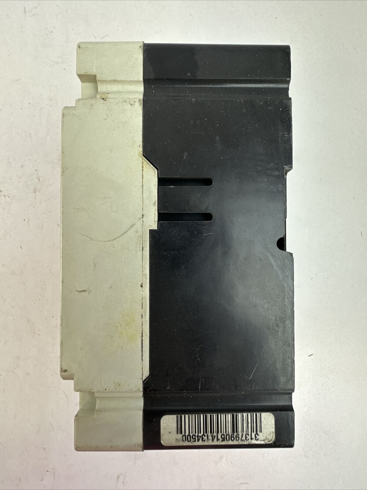 CUTLER HAMMER HMCP003A0 SER C 3POLE 3AMP 600VAC 250VDC 6601B86G01 MOTOR CIRCUIT