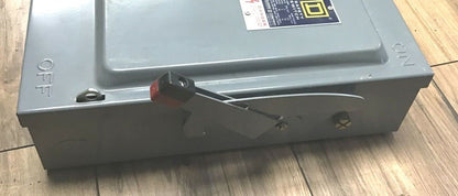 SQUARE D H261 SER. D2 SAFETY SWITCH 600VAC/DC 30AMP FUSIBLE 15HP