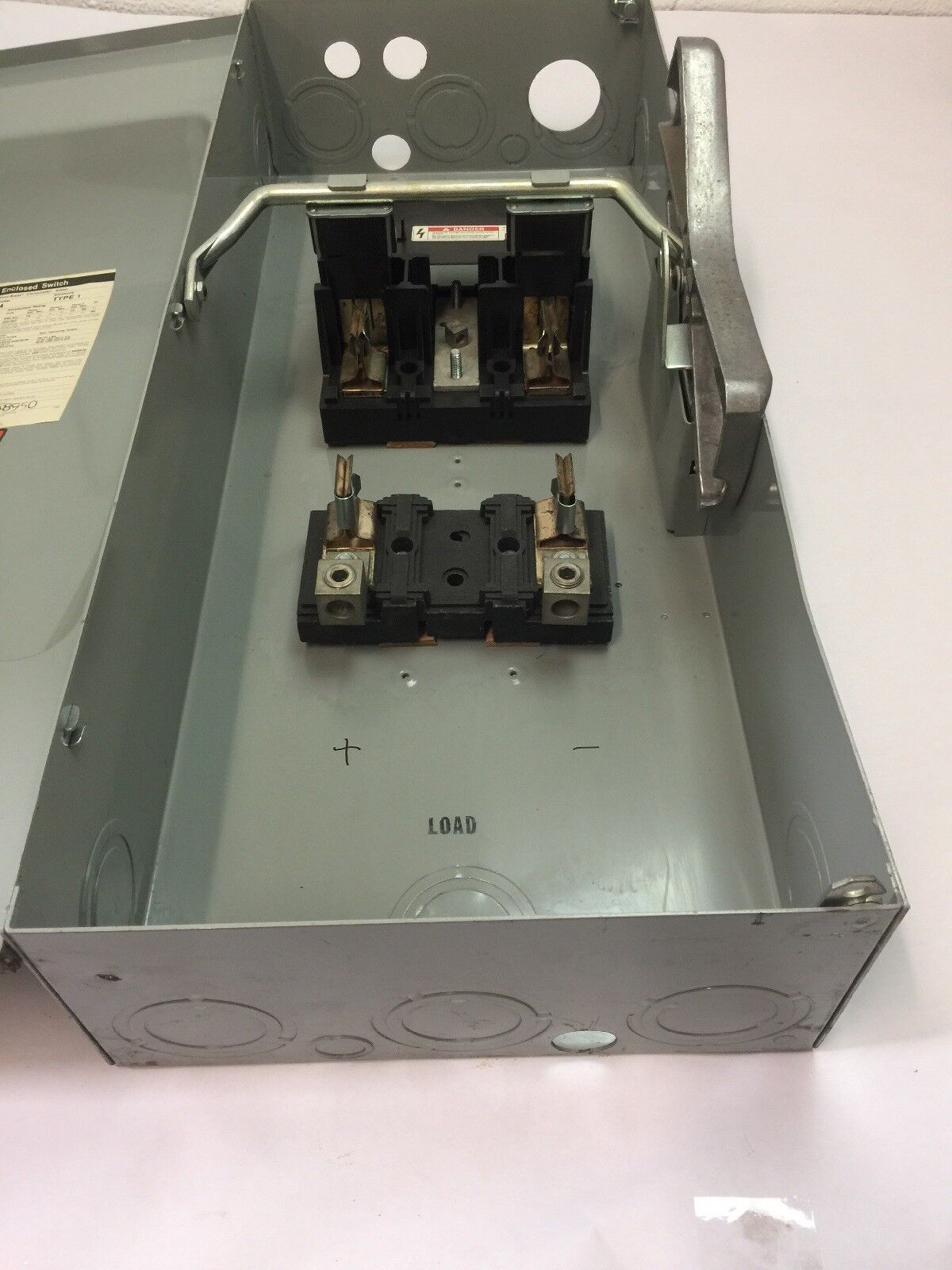 ITE JN324 VACU-BREAK SWITCH WITH CLAMPMATIC CONTACTS 200 AMPS 240 VAC