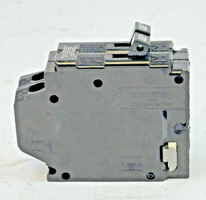 CHALLENGER *BOX OF 10* - A220K - COM. TRIP CIRCUIT BREAKERS -2 POLE/20 A/240 VAC