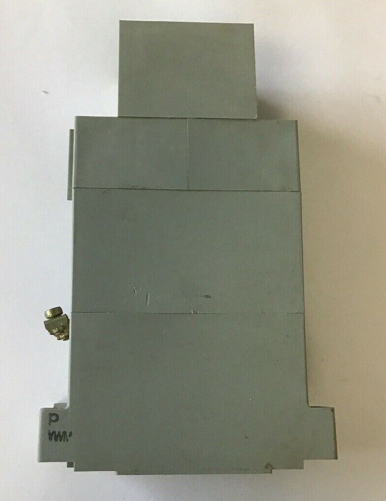ALLEN BRADLEY 700-RTC33S050U1 SER A FIXED TIME DEL. SOLID STATE TIMER 120VDC/120