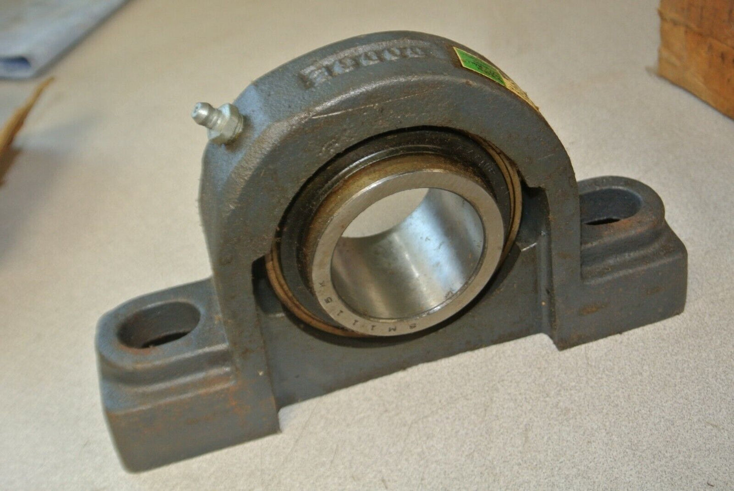 DODGE / RELIANCE 131817 / SX PILLOW BLOCK BALL BEARING UNIT 1-15/16" NEW SURPLUS