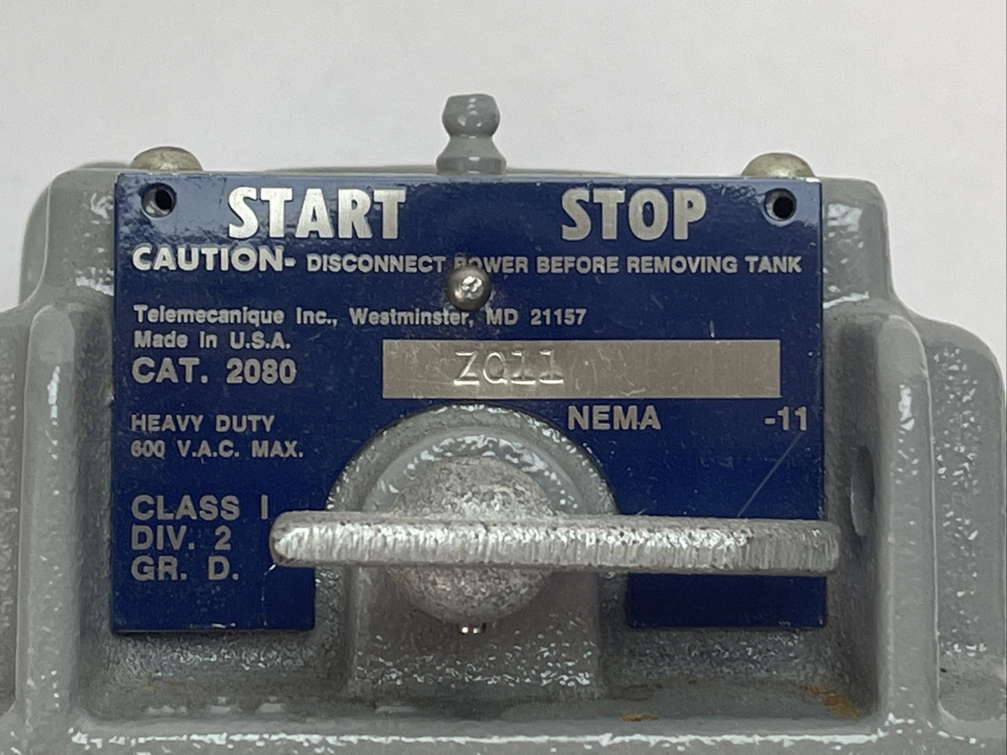 TELEMECANIQUE 2080-ZQ11 PUSHBUTTON STATION 600VAC