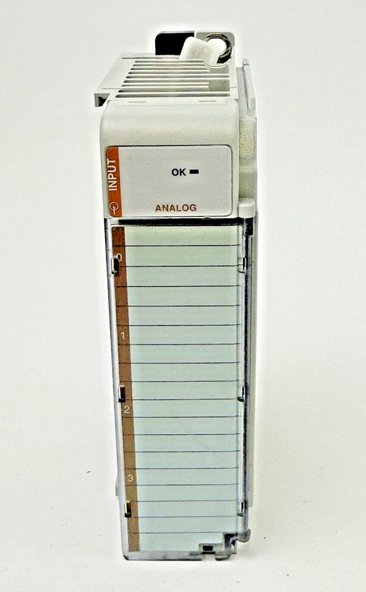 ALLEN-BRADLEY - 1769-IF4I SER. A, F/W REV 2.1, DIR/VER 10000130790/04
