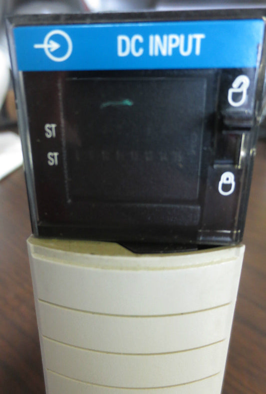ALLEN-BRADLEY 1756-IB16 Ser.A DC INPUT MODULE 16PT 24VDC 10-31.2VDC 10mA