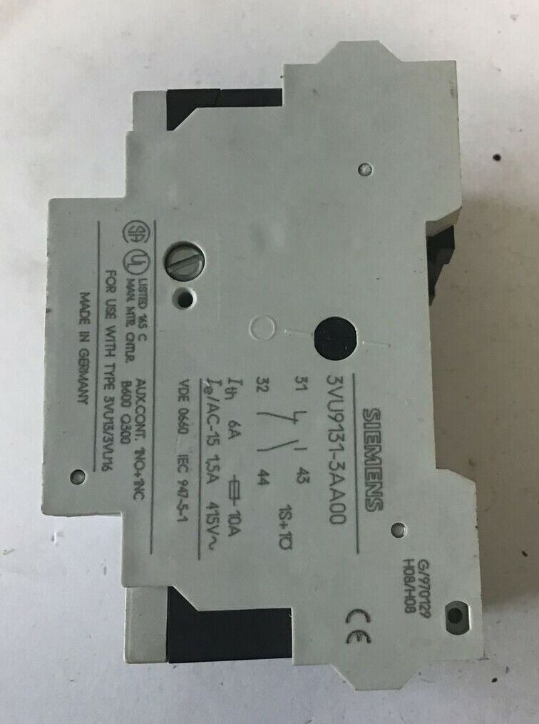 SIEMENS 3VU1300-1MK00 STARTER MOTOR PROTECTOR 600VAC CAT.A ***LOTOF2***