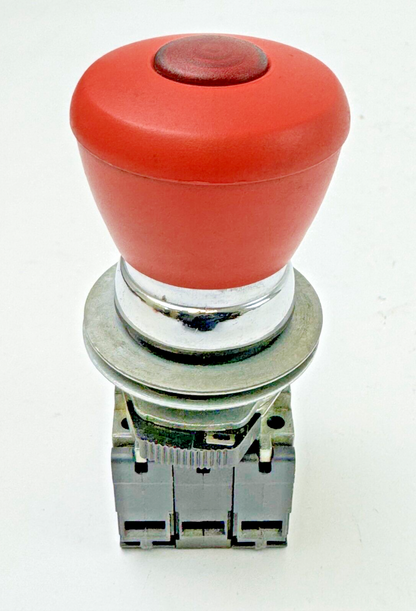 ALLEN-BRADLEY - 800F-N3R SER. A - RED PUSH BUTTON W/ 800F-X10 / A & 800F-X01 / A
