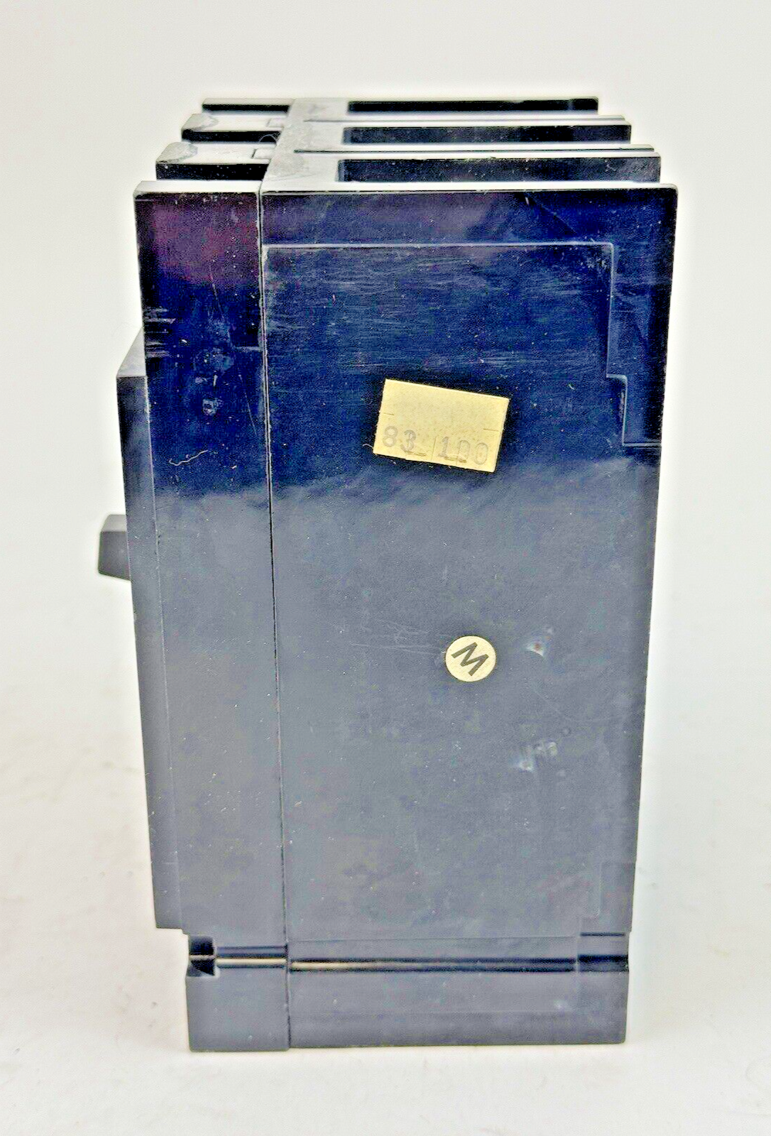 CUTLER-HAMMER / EATON - EC3030 SER. 3 - CIRCUIT BREAKER - 30A/ 240 VAC/ 3 POLE